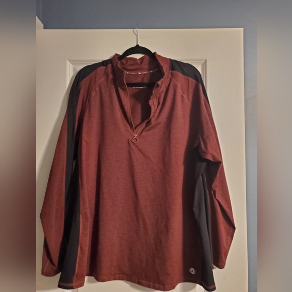 Penningtons Active Zone 1/4 Zip - Picture 1 of 3